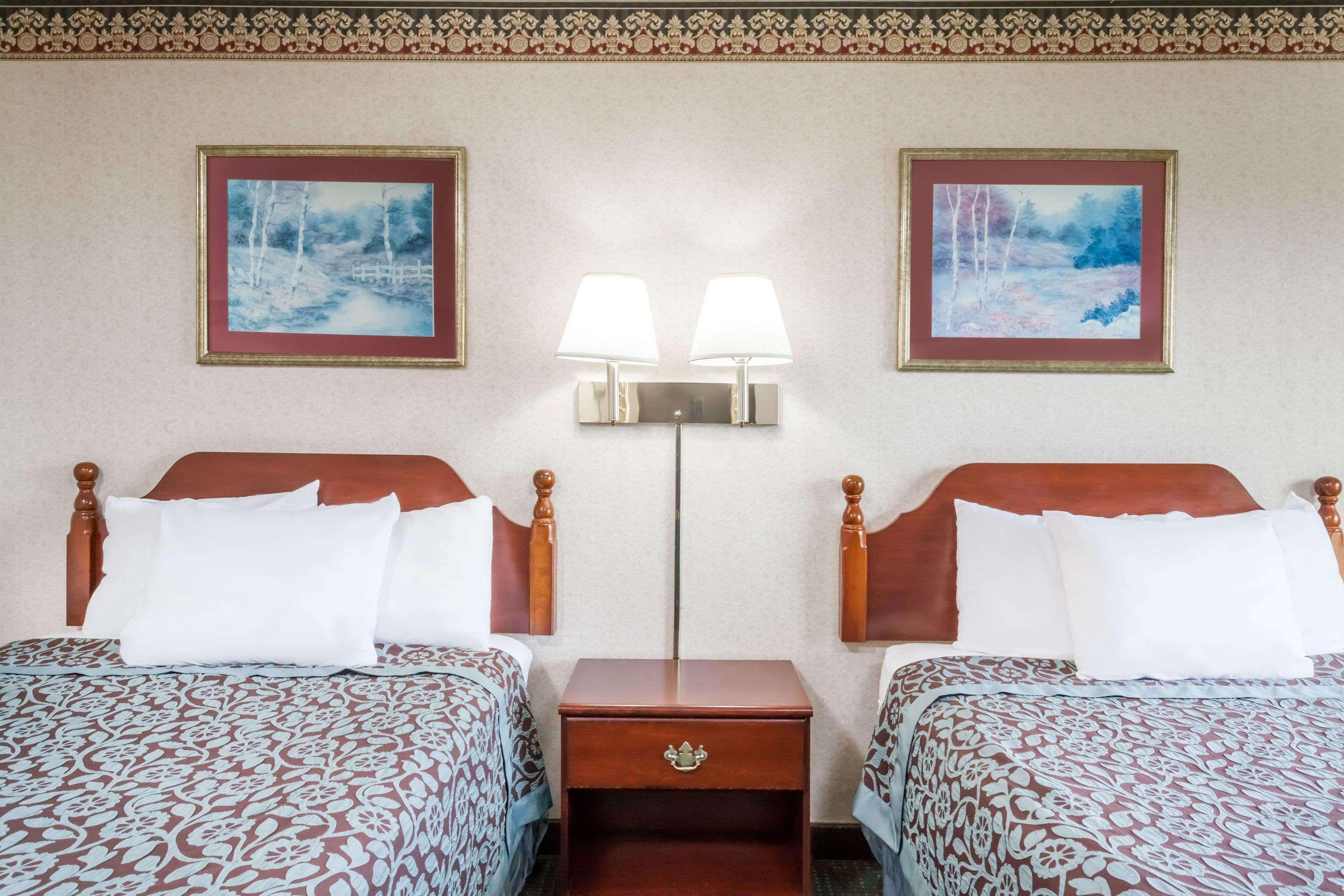Days Inn by Wyndham Tannersville Eksteriør billede