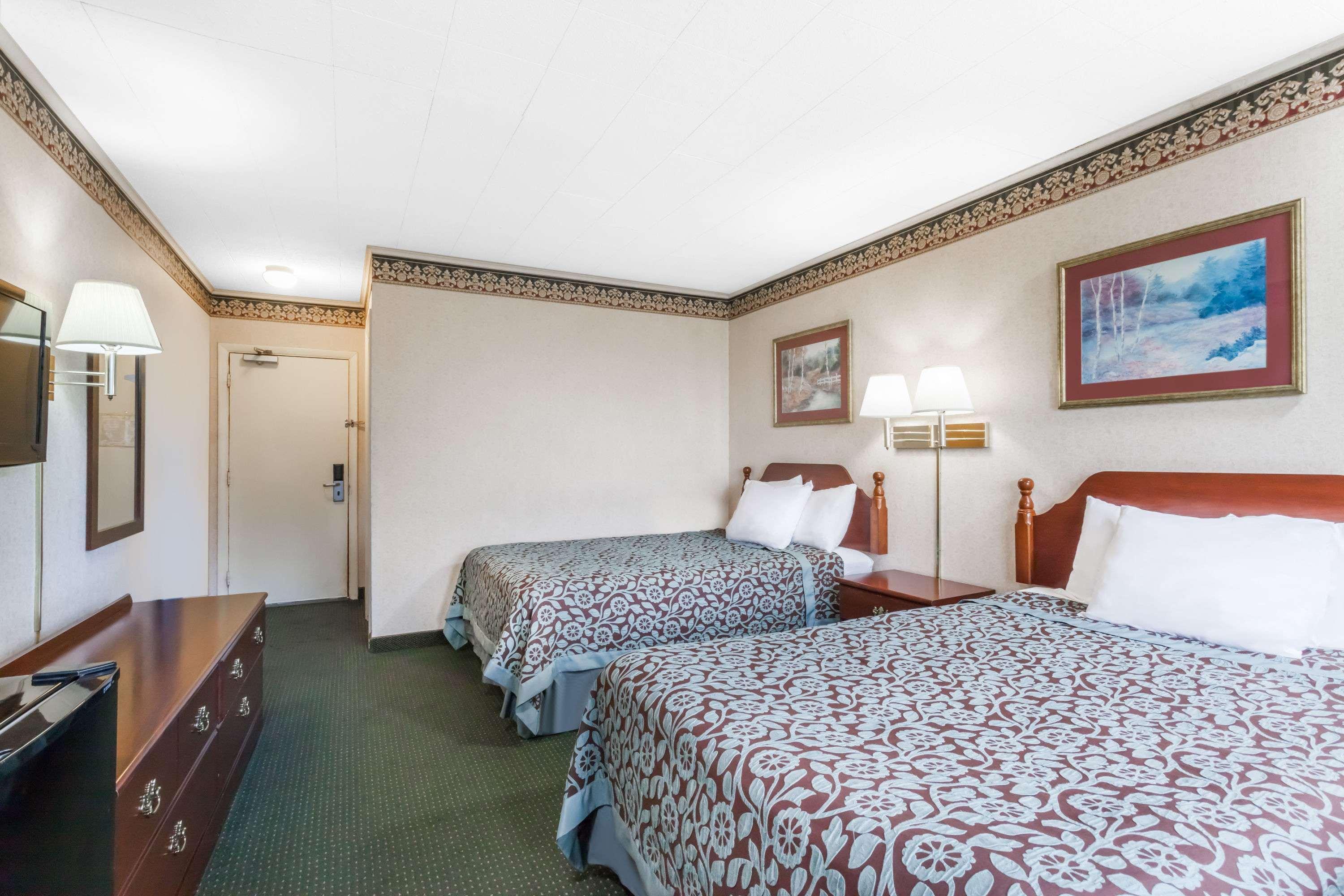 Days Inn by Wyndham Tannersville Eksteriør billede